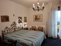 Vendesi nuda proprietà di un appartamento di circa 155 m²